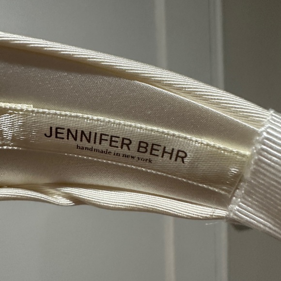 SOLD Jennifer Behr Cream triple rosette headbandASO Gossip Girl Blair Waldorf - Picture 6 of 7